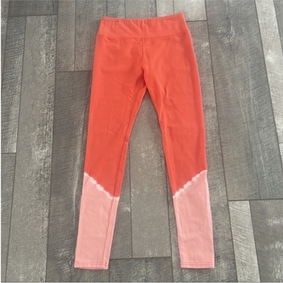 Wild Fable Size XS High-Waisted Orange and Pink Leggings. - Picture 4 of 4